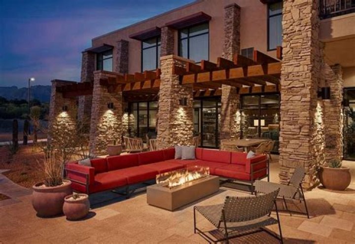 Lodge on the Desert: Your Ultimate Retreat in Tucson, AZ